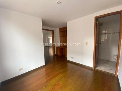Apartamento en venta en Santa Barbara Occidental, Bogotá · foto 5 de 13
