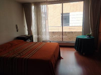 Apartamento de 4 alcobas en venta en Chico Navarra, Bogotá, 152 m² · foto 10 de 20