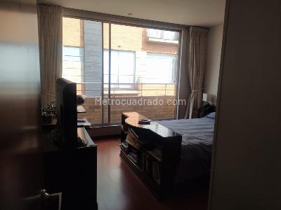 Apartamento de 4 alcobas en venta en Chico Navarra, Bogotá, 152 m² · foto 15 de 20