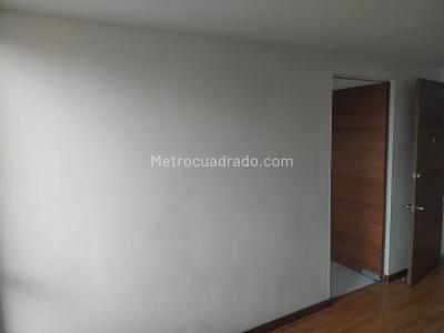 Apartamento en venta en Mazuren, Bogotá · foto 10 de 18
