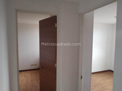Apartamento en venta en Mazuren, Bogotá · foto 15 de 18