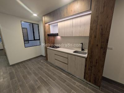 Apartamento en venta en Engativa Centro, Bogotá · foto 2 de 20