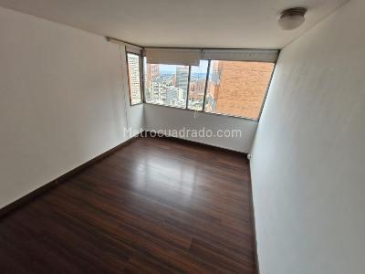 Apartamento de 3 alcobas en venta en La Macarena, Bogotá, 141 m² · foto 11 de 20