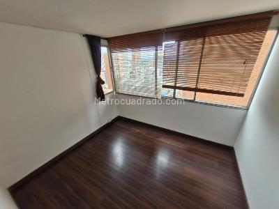 Apartamento de 3 alcobas en venta en La Macarena, Bogotá, 141 m² · foto 12 de 20