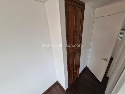 Apartamento de 3 alcobas en venta en La Macarena, Bogotá, 141 m² · foto 14 de 20