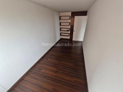 Apartamento de 3 alcobas en venta en La Macarena, Bogotá, 141 m² · foto 17 de 20