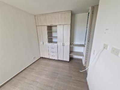 Apartamento de 3 alcobas en venta en Girardot, Girardot, 53 m² · foto 6 de 17