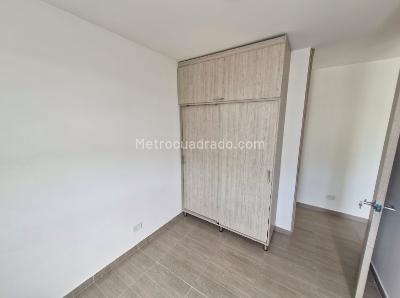 Apartamento de 3 alcobas en venta en Girardot, Girardot, 53 m² · foto 9 de 17