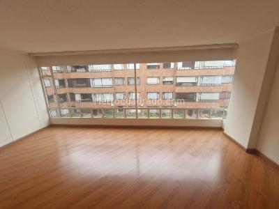 Apartamento de 3 alcobas en arriendo en Country, Bogotá, 108 m² · foto 2 de 20