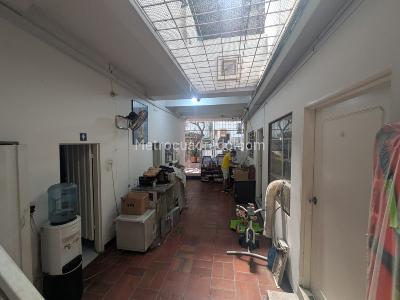 Casa de 5 alcobas en arriendo en Girardot, Girardot, 225 m² · foto 6 de 20