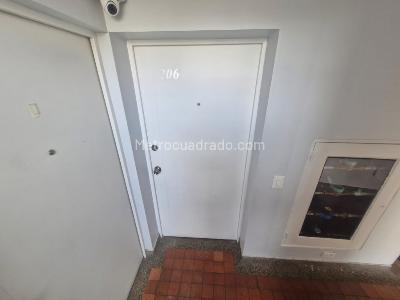 Apartamento de 3 alcobas en arriendo en Caobos, Bogotá, 61 m² · foto 2 de 20