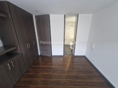 Apartaestudio en arriendo en Caobos Salazar, Bogotá, 50 m² · foto 4 de 20