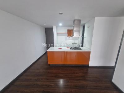 Apartaestudio en arriendo en Caobos Salazar, Bogotá, 50 m² · foto 10 de 20