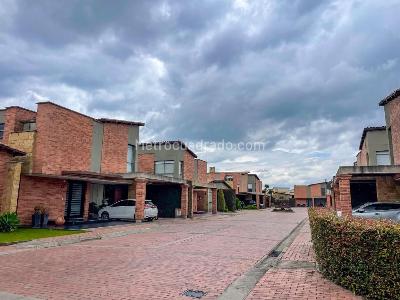 Casa de 3 alcobas en venta en Cajica, Cajicá, 266 m² · foto 17 de 20