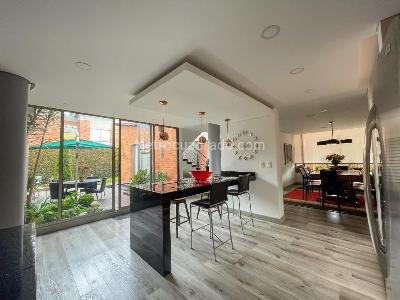Casa de 3 alcobas en venta en Cajica, Cajicá, 266 m² · foto 3 de 20