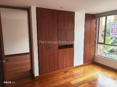 Apartamento de 3 alcobas en venta en Molinos Norte, Bogotá, 150 m² · foto 5 de 14