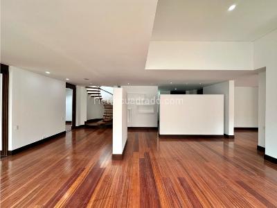 Apartamento en venta en Santa Paula, Bogotá · foto 3 de 19