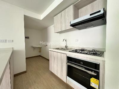 Apartamento de 2 alcobas en venta en Santa Teresa Norte, Bogotá, 62 m² · foto 3 de 14