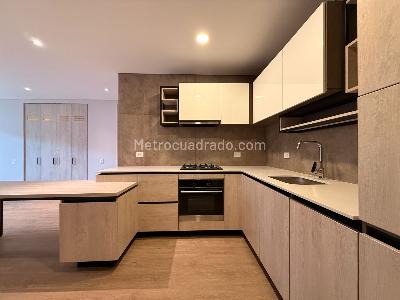 Apartamento de 2 alcobas en arriendo en Pasadena, Bogotá, 81 m² · foto 3 de 16
