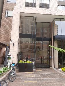 Apartamento de 3 alcobas en venta en Colina Campestre, Bogotá, 101 m² · foto 2 de 14