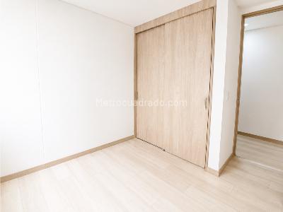 Apartamento de 3 alcobas en venta en La Colina, Medellín, 84 m² · foto 5 de 20