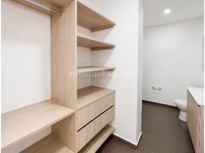 Apartamento de 3 alcobas en venta en La Colina, Medellín, 84 m² · foto 16 de 20