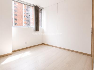 Apartamento de 3 alcobas en venta en La Colina, Medellín, 84 m² · foto 18 de 20
