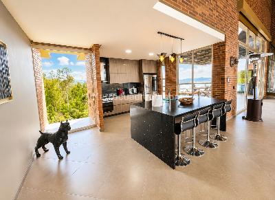 Casa de 4 alcobas en venta en Santa Elena, Medellín · foto 4 de 19