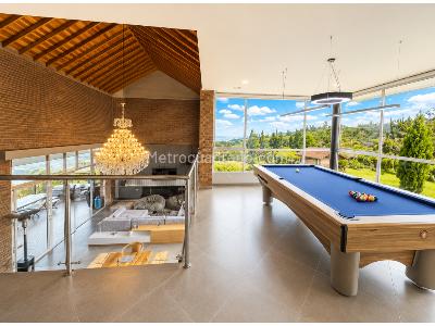 Casa de 4 alcobas en venta en Santa Elena, Medellín · foto 9 de 20