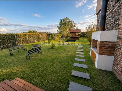 Casa de 4 alcobas en venta en Santa Elena, Medellín · foto 18 de 20