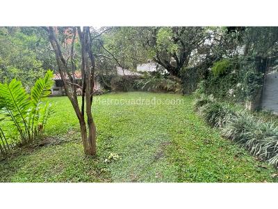 Casa de 4 alcobas en venta en El Poblado, Medellín, 1075 m² · foto 5 de 20
