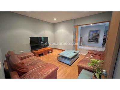 Casa de 4 alcobas en venta en El Poblado, Medellín, 1075 m² · foto 16 de 20