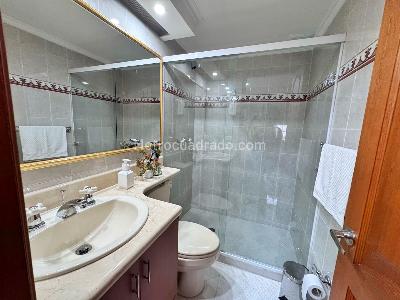 Apartamento en venta en Laureles, Medellín · foto 8 de 16