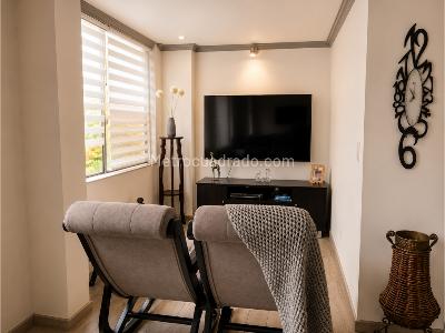 Apartamento en venta en Calasanz, Medellín · foto 3 de 13