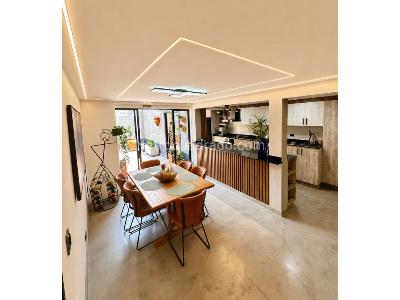 Casa de 4 alcobas en venta en Santa Monica, Medellín, 201 m² · foto 2 de 20