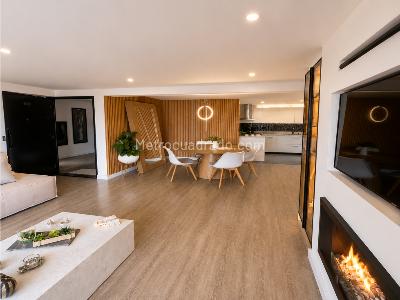 Apartamento en venta en Loma De Los Bernal, Medellín · foto 7 de 10