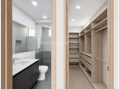 Apartamento en venta en Cumbres, Envigado · foto 6 de 13