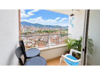 Apartamento en venta en Pilsen, Itagüí · foto 6 de 13