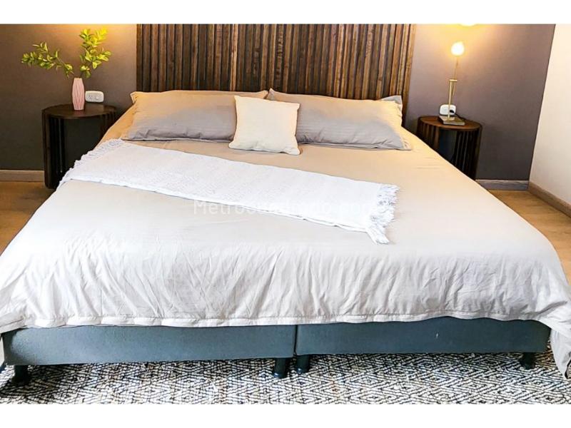 Luxury 6BR Villa in Aguacatala, El Poblado - 9