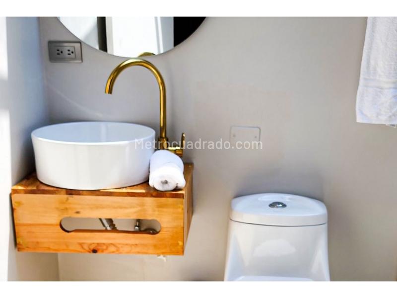 Casa de Lujo de 5 Alcobas con Piscina en El Poblado - 4