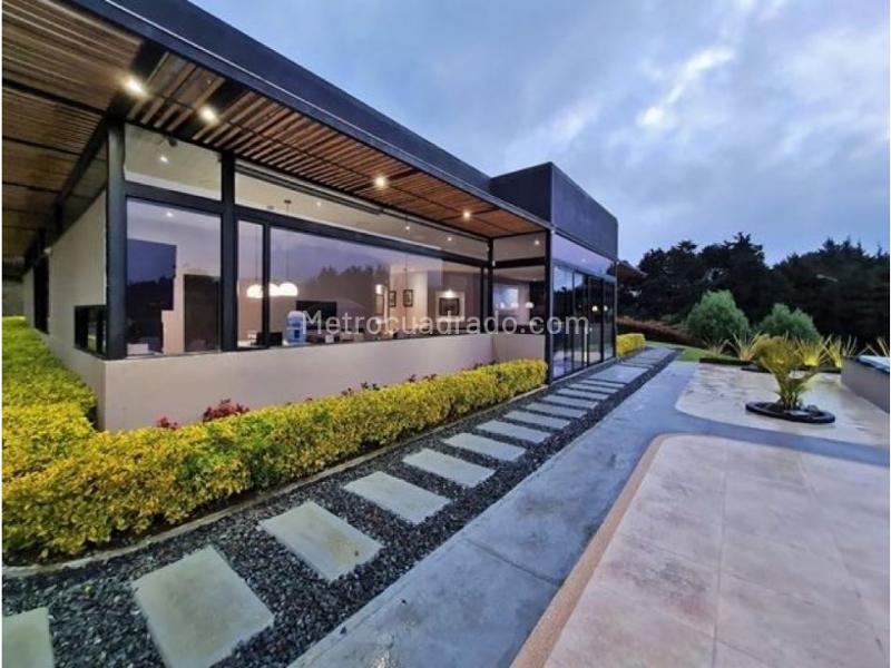 Casa en Arriendo, Alto Palmas, Envigado - 2