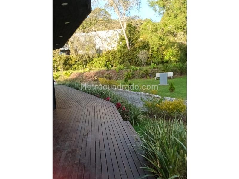 Luxury 3BR House in Alto De Las Palmas - 7