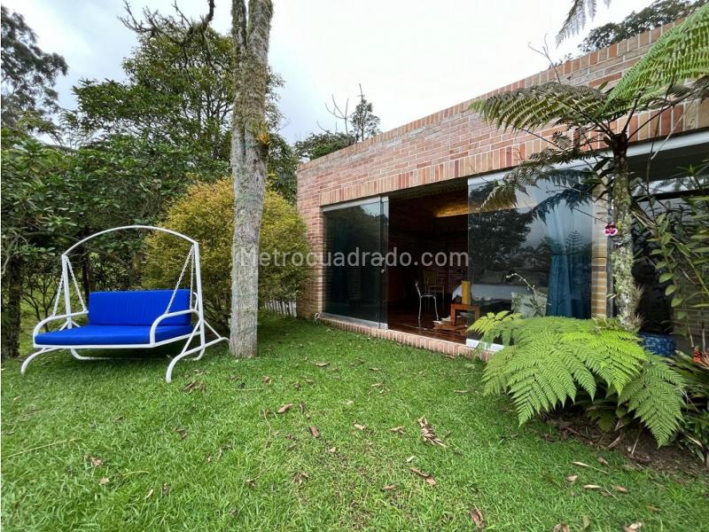 4BR House in Fizebad (18000 m²) - 2