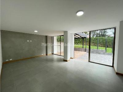 Casa de 3 alcobas en arriendo en San Lucas, Medellín, 164 m² · foto 4 de 20