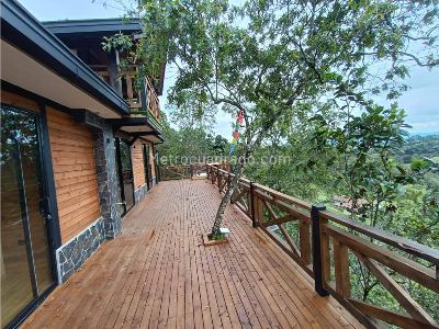 Casa de 5 alcobas en arriendo en Vereda La Mosquita, Rionegro, 1300 m² · foto 7 de 20