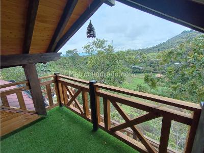 Casa de 5 alcobas en arriendo en Vereda La Mosquita, Rionegro, 1300 m² · foto 12 de 20
