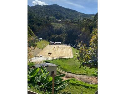 Casa de 5 alcobas en venta en Llanogrande, Rionegro, 700 m² · foto 4 de 20