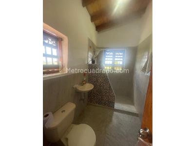 Casa de 5 alcobas en venta en Vereda Los Pinos, Rionegro · foto 12 de 13