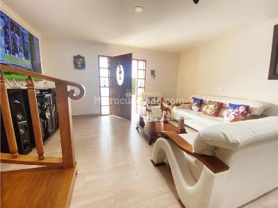 Casa de 5 alcobas en venta en Llanogrande, Rionegro, 1500 m² · foto 8 de 20