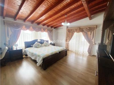 Casa de 5 alcobas en venta en Llanogrande, Rionegro, 1500 m² · foto 12 de 20